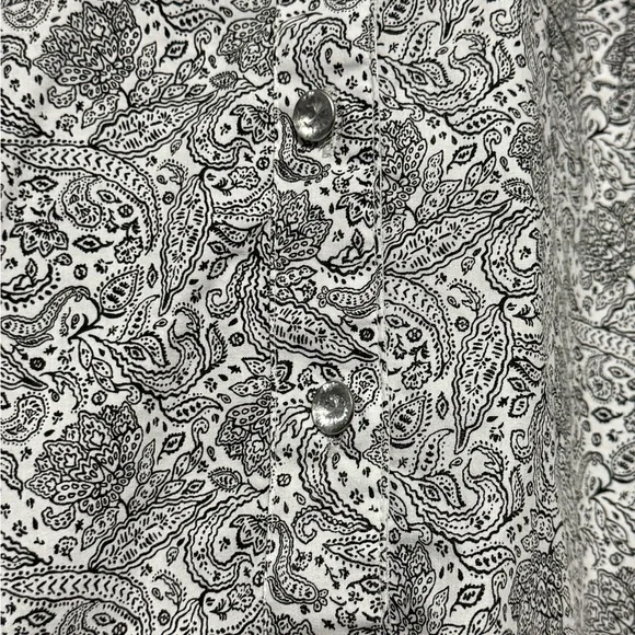 Emily Daniels, black and white Paisley Women's Top - Picture 3 of 5